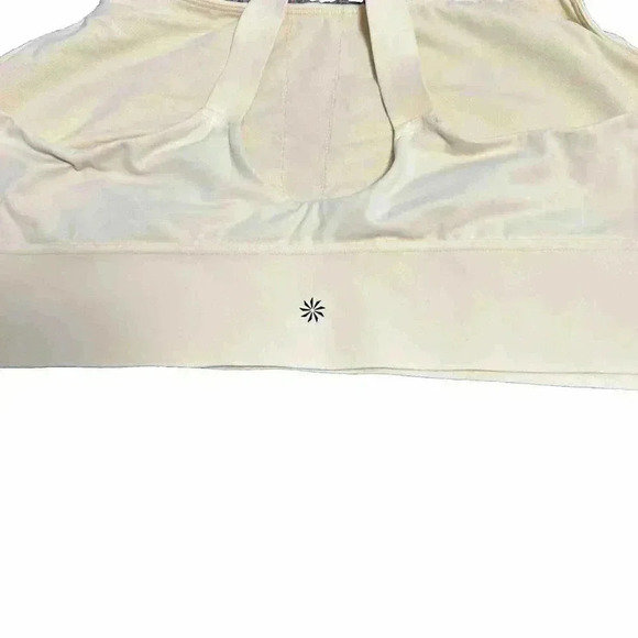 Athleta Pale green Warrior Twist Long Line Sports bra D-DD Size 3X - Picture 2 of 6